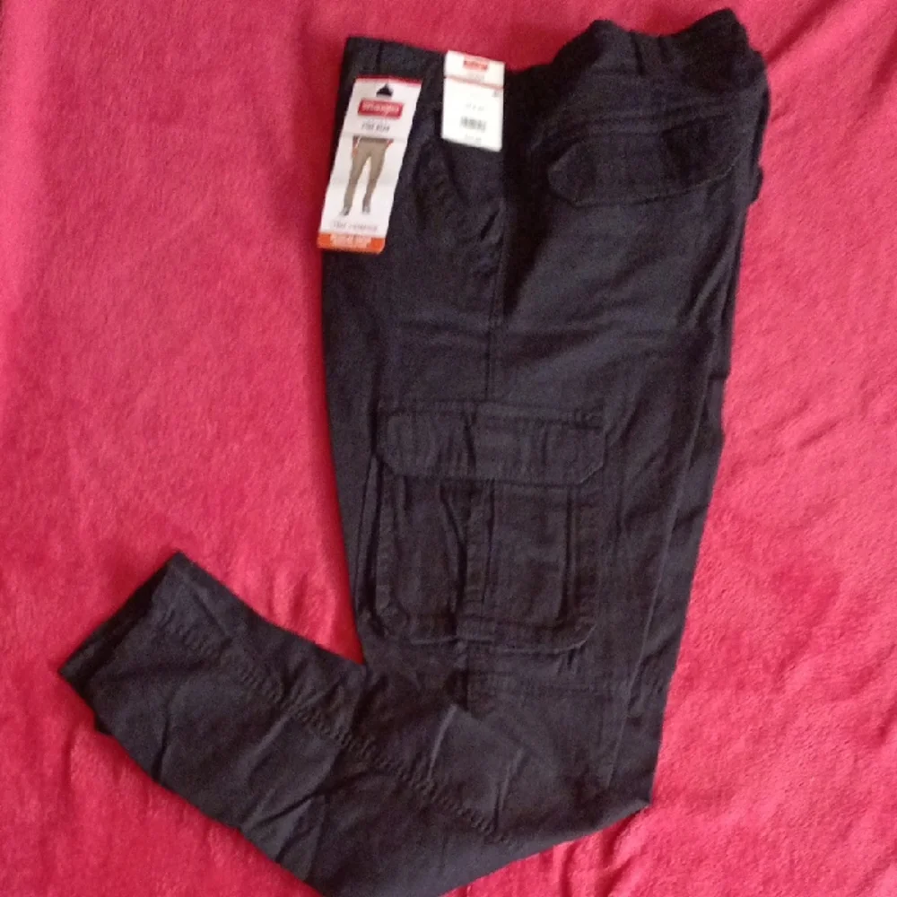 Men's Black Cargo Pants - Picture 1 of 6